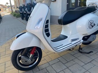 Vespa GTS 125 Super Sport - 6