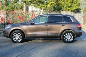 Volkswagen Touareg 3.0 TDI V6 / PANORAMA / TAŽNÉ / NEZ.TOPEN - 6