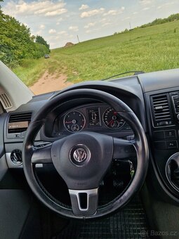 VW multivan T5.1 2.0TDi 103KW- manuál - 2x šoupačky - 6