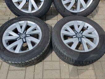Alu kola vw 5x112 r16 6,5j et41zimni pneu 215/60/16 - 6