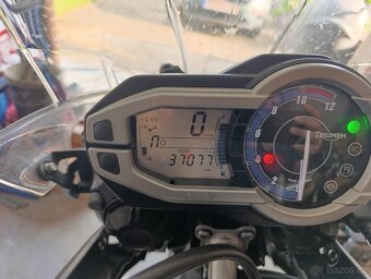 Triumph Tiger 800XC - 6