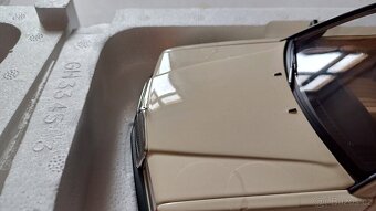 Norev 1/18 Mercedes 190E 1984 beige limit 200 ks - 6