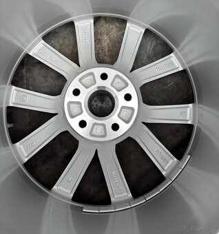 Zimní originální sada alu Škoda Superb 235/45R18 - 6