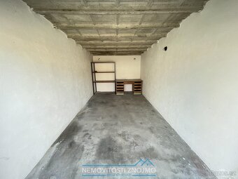 Pronájem garáže 19m2 v blízkosti centra Strakonic, ulice Che - 6