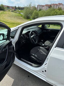 Opel Astra j sports tourer 1.6 CDTI - 6
