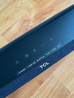 TCL 40” SMART LED TV (model 40S6200) + TCL Soundbar - 6