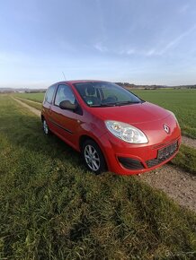 RENAULT TWINGO - 6