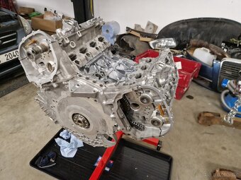 Audi A6 C6 4F 4.2fsi 257kW Quattro V8 - 6