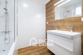 Prodej prostorného cihlového bytu 3+kk v nejžádanější lokali - 6