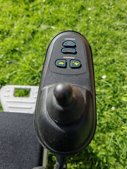 Elektrický invalidní vozík inSPORTline Hawkie + náhradní bat - 6