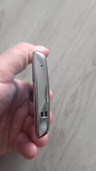 Sony Xperia ARC S LT18 - 6