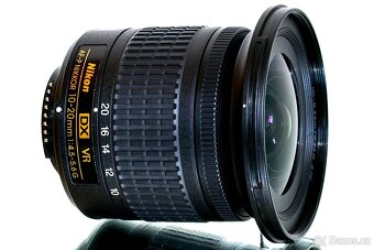 Nikon AF-P Nikkor 10-20mm VR + UV filtr TOP STAV - 6