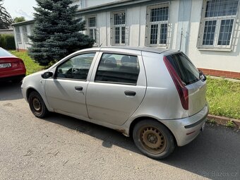 Fiat Punto 1.2 benzín - 6