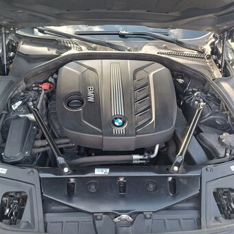 BMW F11 - 6