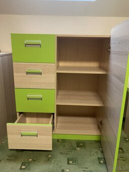 Nábytek pro dětský pokoj LENA - skříň, stůl, postel - 6