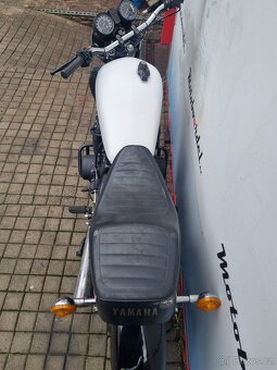 Yamaha XS 750 - 6