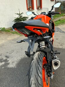 Ktm rc 125 - 6