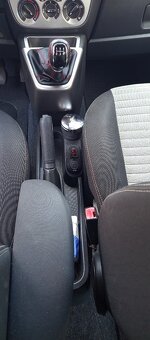 Fiat Qubo 1,4I 54kW LPG, rv 2008 - 6