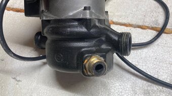 Grundfos Bosch kozlové čerpadlo UPS - 6