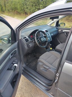Volkswagen Touran 2.0TDI - bez nutných investic - 6