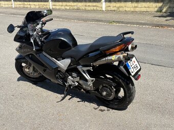 Honda vfr 800 - 6