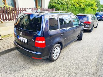 Volkswagen Touran rv. 2010 . 1,4 103kw - 6