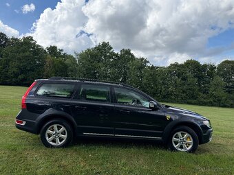 VOLVO XC70 2,4 D5 136kW AWD - 4x4 - Digi Klima - Automat - 6
