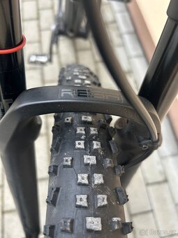 kolo Kross Level B8  vybava SLX,Rock Shox Reba RL - 6