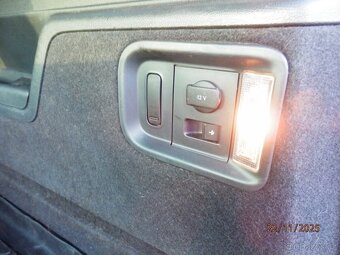 Volkswagen Sharan 2.0. Tdi 130kW DSG r.v.2013 - 6