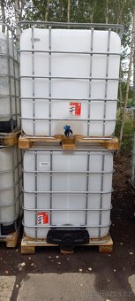 Zásobník 1.000 L - stavba  - zahrada - kontejner  - dešťovka - 6