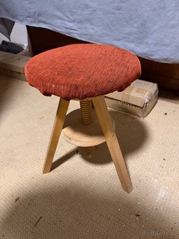 Rösler piano, včetně stoličky - 6