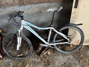 Dámské kolo crusis - 6