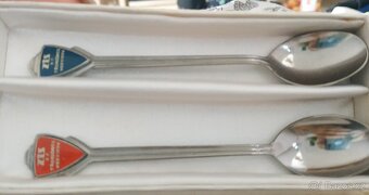 Odznaky a medaile - 6