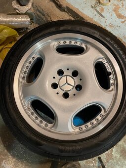 Alu kola Mercedes r17 5x112, letní pneu - 6