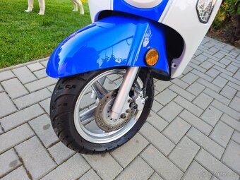 Prodám skútr ZNEN Dream 125 ccm – jako nový, pouze 997 km - 6