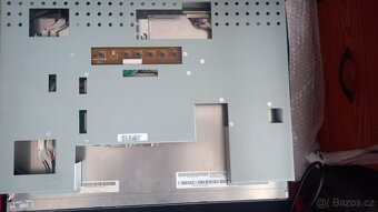 LCD monitory - 6