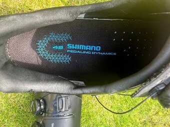 SHIMANO tretry SHXC702 černé - 6
