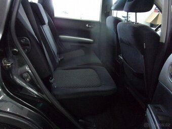 Nissan X-Trail 2,0dCi 150XE - 6