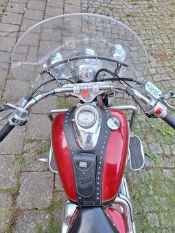 Yamaha XVS 650 Dragstar Classic - 6
