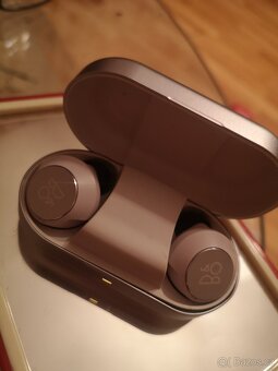 Bezdrátová sluchátka Bang & Olufsen Beoplay EQ - 6