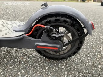 Elektrokoloběžka AERIUM AOVO PRO černá - 6