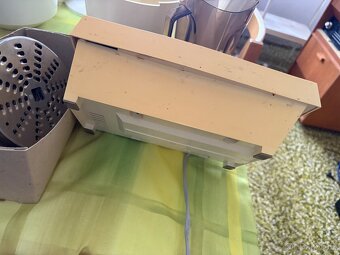 Kuchynsky robot Eta 022 - nahradni dily - 6