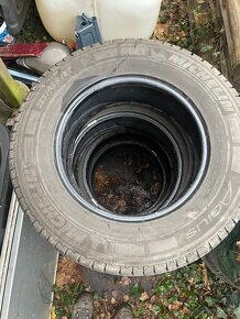 Pneu 235/65 r16 - 6