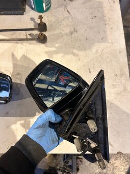 Bmw e61 Lci - zrcátka PLATINGRAU - 6