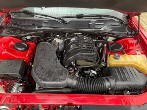 Dodge Challenger 3.6 dovuz USA startuje a jezdi - 6