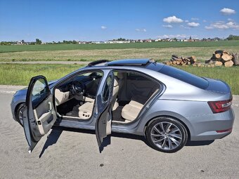 SUPERB 2,0 TDI 140 KW 4x4 L&K PANORAMA - 6
