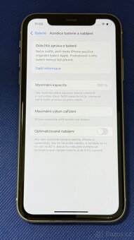 iPhone 11 64GB White,pěkný stav, nová baterie - 6