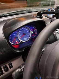 Mitsubishi L200 - 6