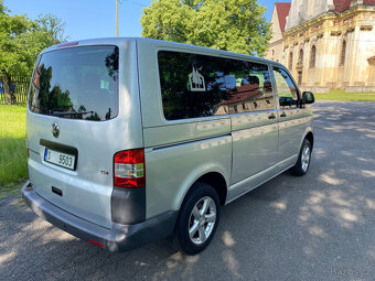 VW Transporter 2.0 tdi 103 kw,8 míst,serviska,1.maj. - 6