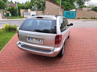 Chrysler Grand Voyager 2.5CRDi 7.Míst,2005,Platná STK,Euro 3 - 6
